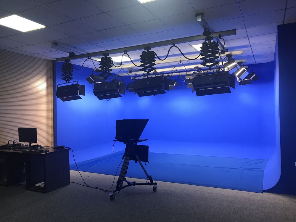 演播室抠像蓝箱